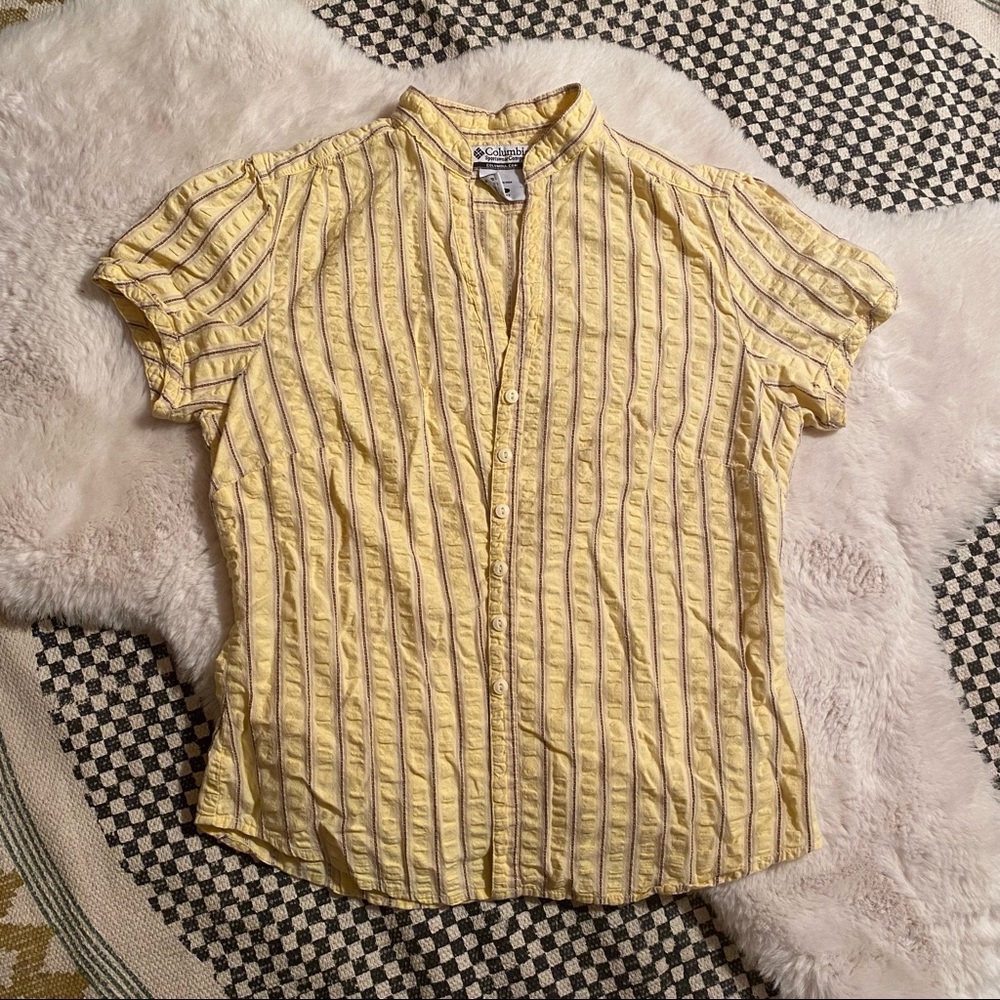 Yellow Columbia Sportswear button down short sleeve shirt